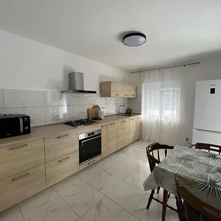 Apartment Pasko *